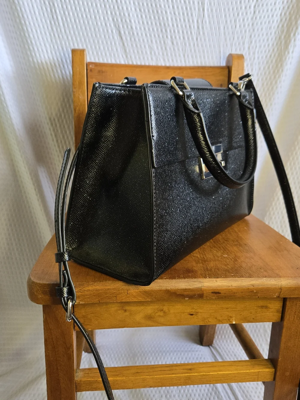 Guess Giana Glitter Satchel